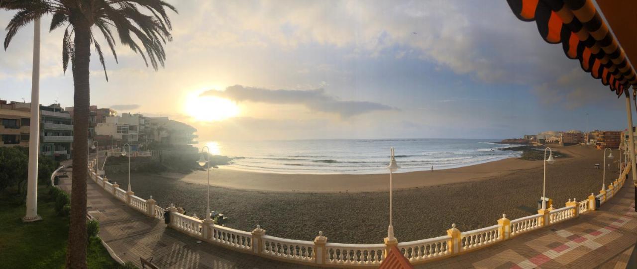 Espectacular En Primera Linea De La Playa Telde Kültér fotó